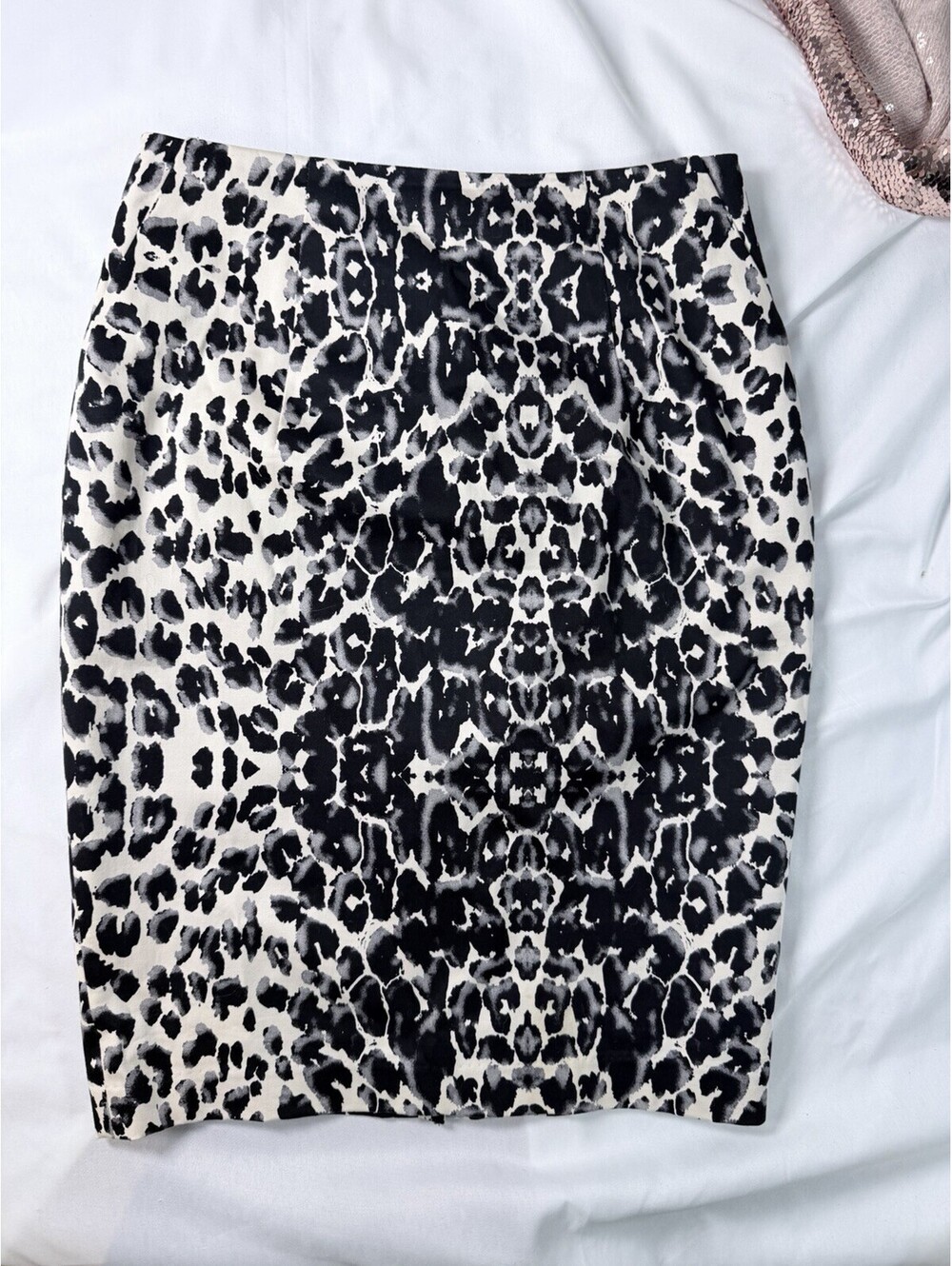 Mossimo (T) Rorschach Womens Straight Pencil Skirt 6 Leopard Mobwife Stretch